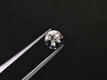 DB-9　ダンビュライト　0.85ct