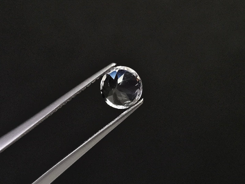 DB-9　ダンビュライト　0.85ct