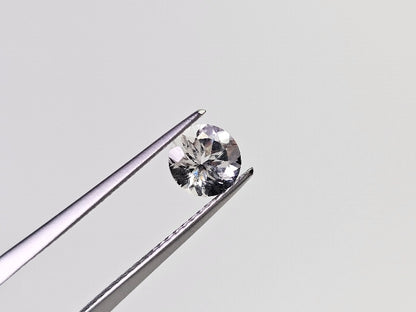 DB-10　ダンビュライト　0.84ct