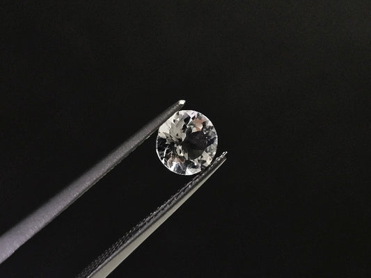 DB-12　ダンビュライト　0.82ct
