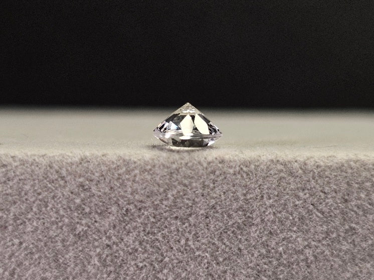 DB-14　ダンビュライト　0.79ct