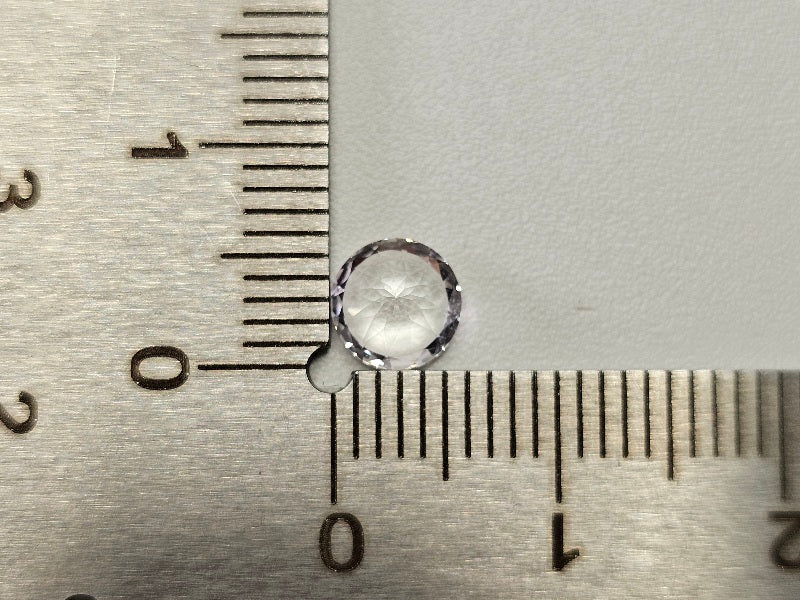 DB-16　ダンビュライト　0.79ct