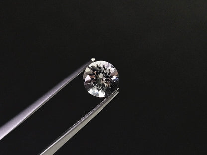 DB-17　ダンビュライト　0.79ct