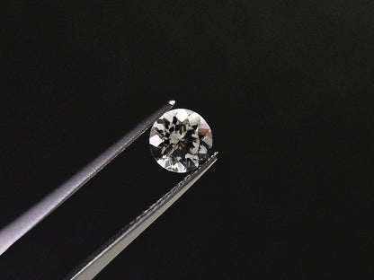 DB-18　ダンビュライト　0.78ct