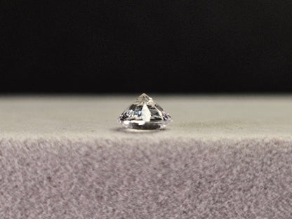 DB-18　ダンビュライト　0.78ct