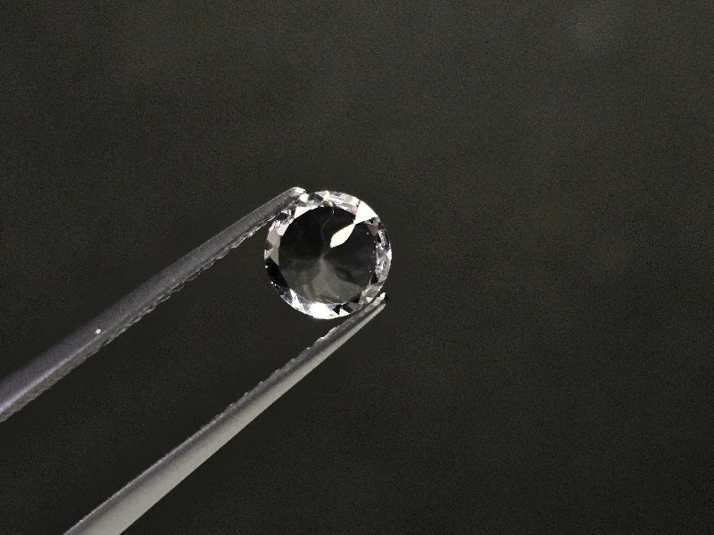 DB-20　ダンビュライト　0.76ct