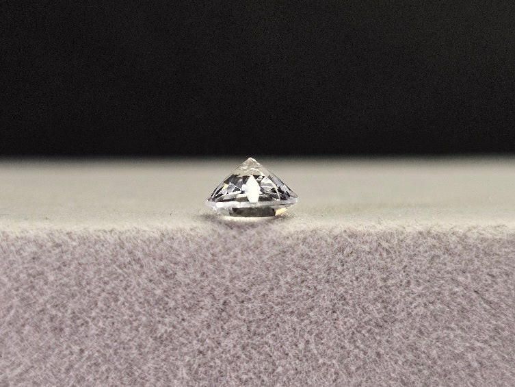 DB-21　ダンビュライト　0.73ct