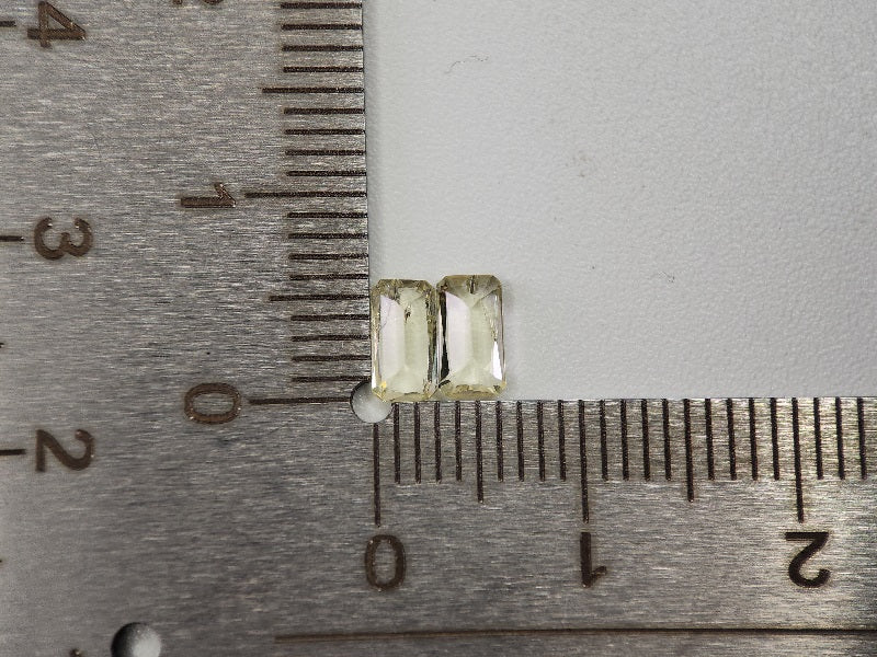 SET2-yeAP-34　イエローアパタイト2石セット　計0.83ct