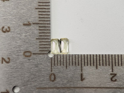 SET2-yeAP-35　イエローアパタイト2石セット　計0.63ct