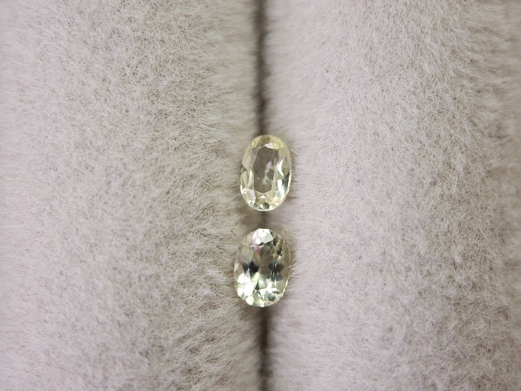SET2-yeAP-45　イエローアパタイト2石セット　計0.33ct