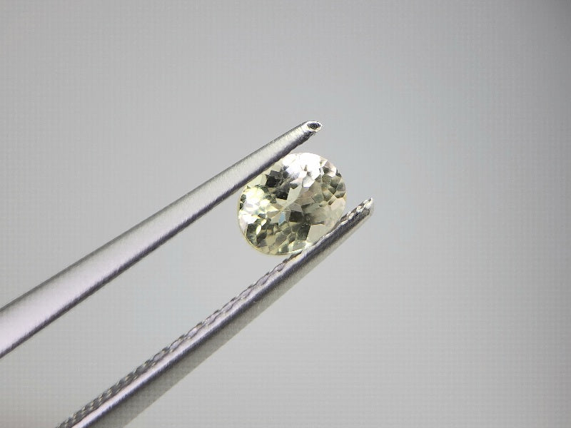 yeAP-43　イエローアパタイト　0.34ct