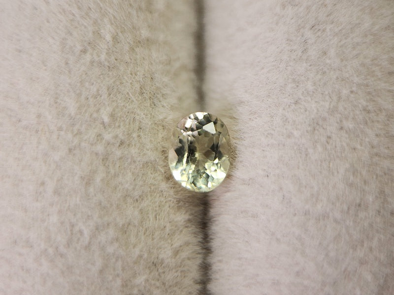 yeAP-43　イエローアパタイト　0.34ct