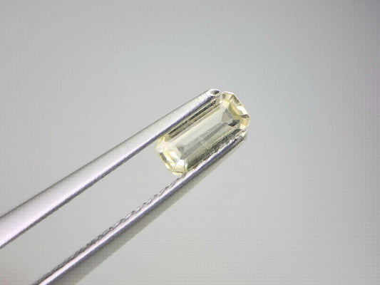 yeAP-44　イエローアパタイト　0.26ct