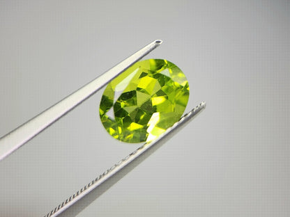 PE-16　ペリドット　2.37ct