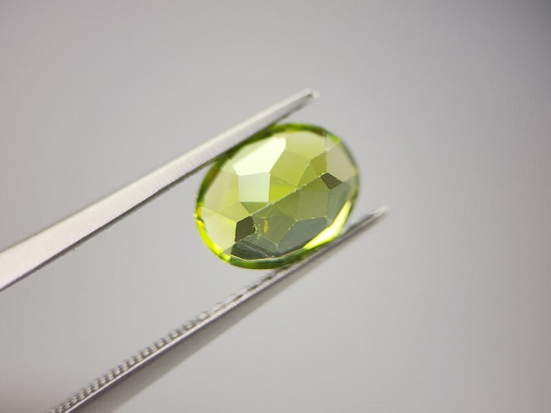 PE-16　ペリドット　2.37ct