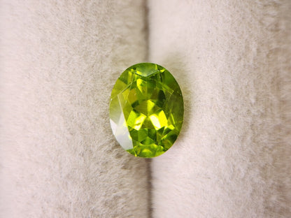 PE-16　ペリドット　2.37ct