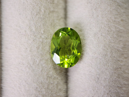 PE-17　ペリドット　2.15ct
