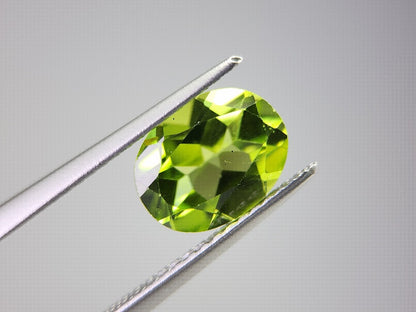 PE-18　ペリドット　2.08ct