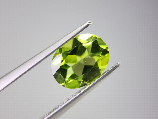 PE-18　ペリドット　2.08ct