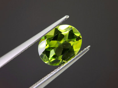 PE-18　ペリドット　2.08ct