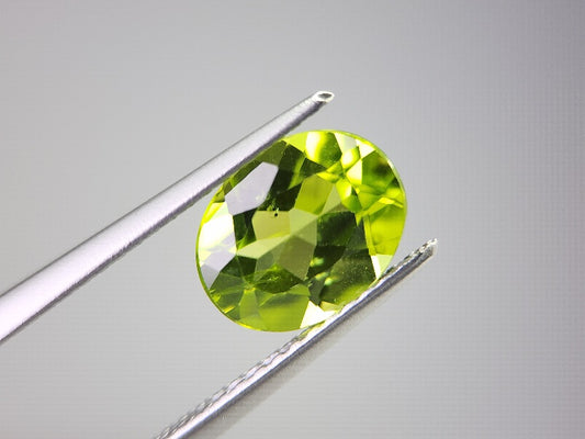 PE-19　ペリドット　2.09ct