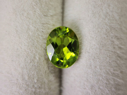 PE-19　ペリドット　2.09ct