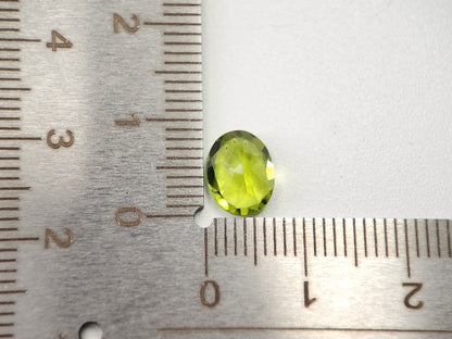 PE-19　ペリドット　2.09ct