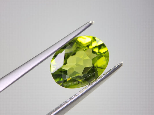 PE-20　ペリドット　2.07ct