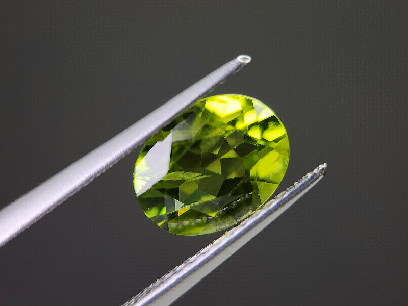 PE-20　ペリドット　2.07ct