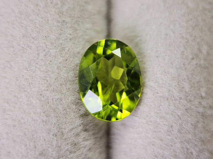 PE-20　ペリドット　2.07ct