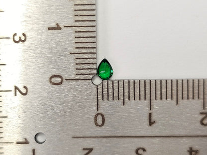 TSV-31　ツァボライト　0.16ct