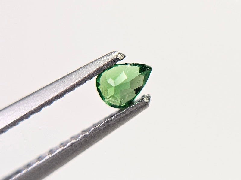 TSV-32　ツァボライト　0.16ct