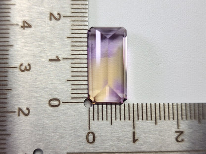AMT-54　アメトリン　8.75ct