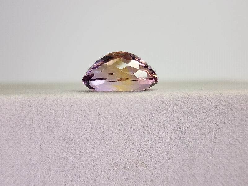 AMT-53　アメトリン　8.84ct