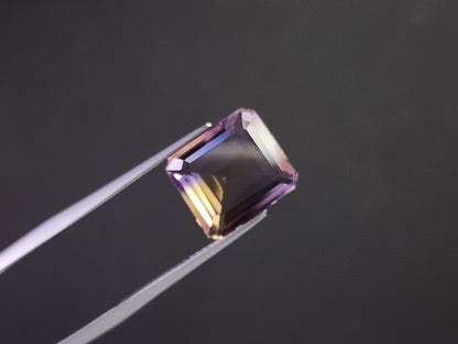 AMT-55　アメトリン　8.53ct