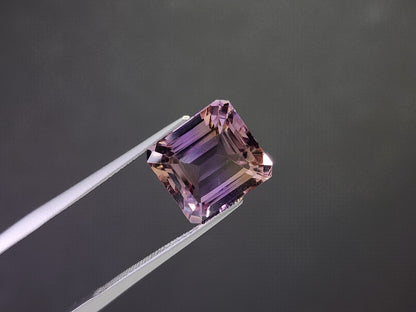 AMT-57　アメトリン　7.90ct