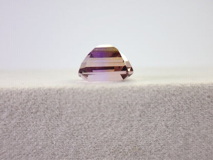 AMT-57　アメトリン　7.90ct