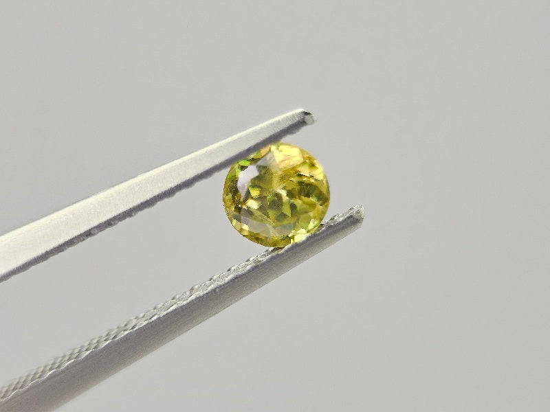 SPH-38　スフェーン　0.40ct