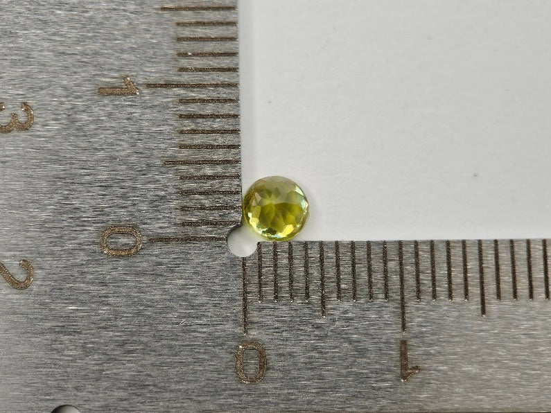 SPH-38　スフェーン　0.40ct