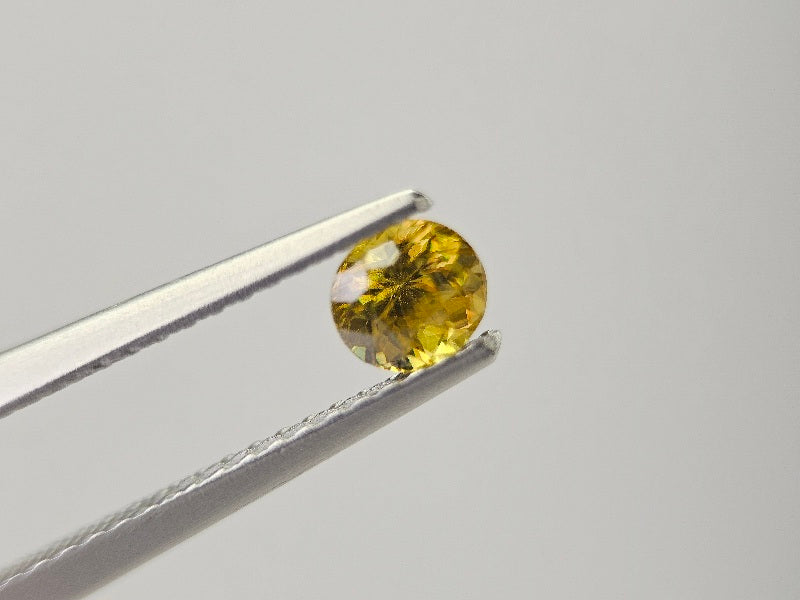 SPH-39　スフェーン　0.39ct