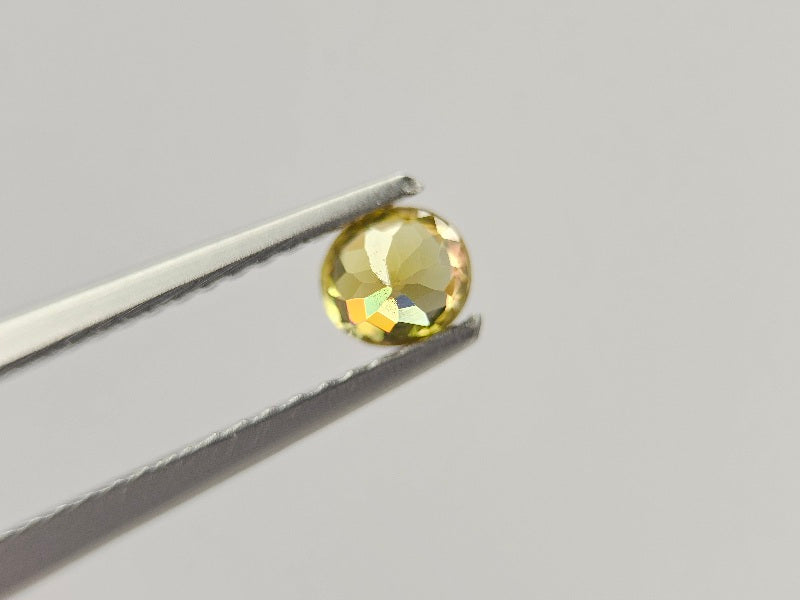 SPH-39　スフェーン　0.39ct
