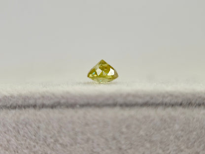 SPH-42　スフェーン　0.34ct