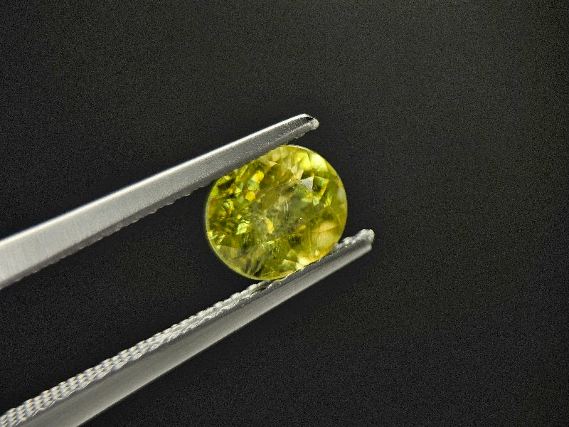 SPH-45　スフェーン　1.11ct