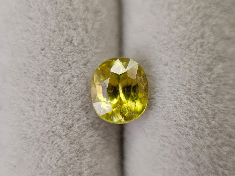 SPH-48　スフェーン　1.03ct