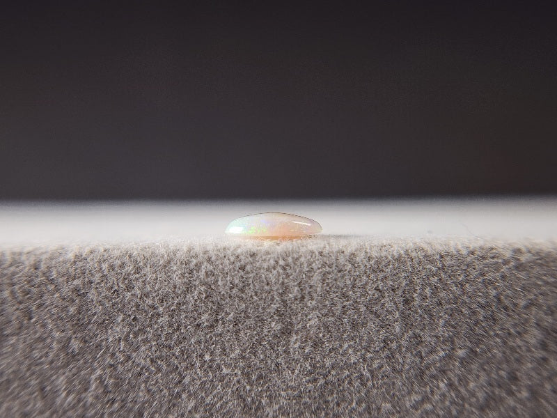 OP-105　オパール(オーストラリア産)　0.34ct