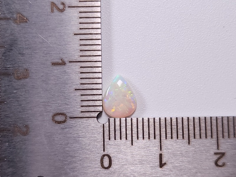 OP-90　オパール(オーストラリア産)　0.47ct