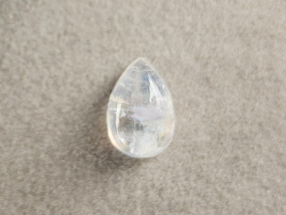 rMO-9　レインボームーンストーン　2.41ct
