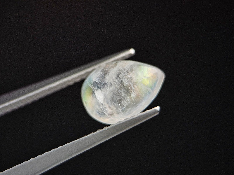 rMO-10　レインボームーンストーン　2.38ct