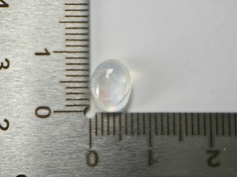 rMO-11　レインボームーンストーン　2.36ct