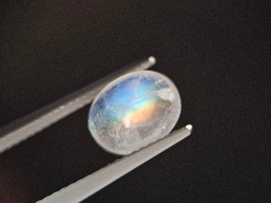 rMO-12　レインボームーンストーン　2.19ct